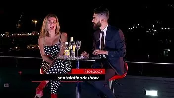 Play Santalanina das show. the dark issues continue: should we leave our partner in total control of our cell phone?
