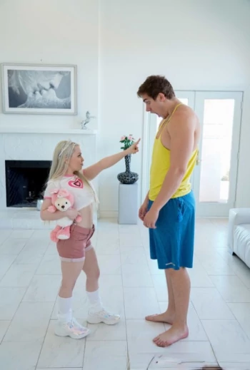 Порнозвезда Little Princess
